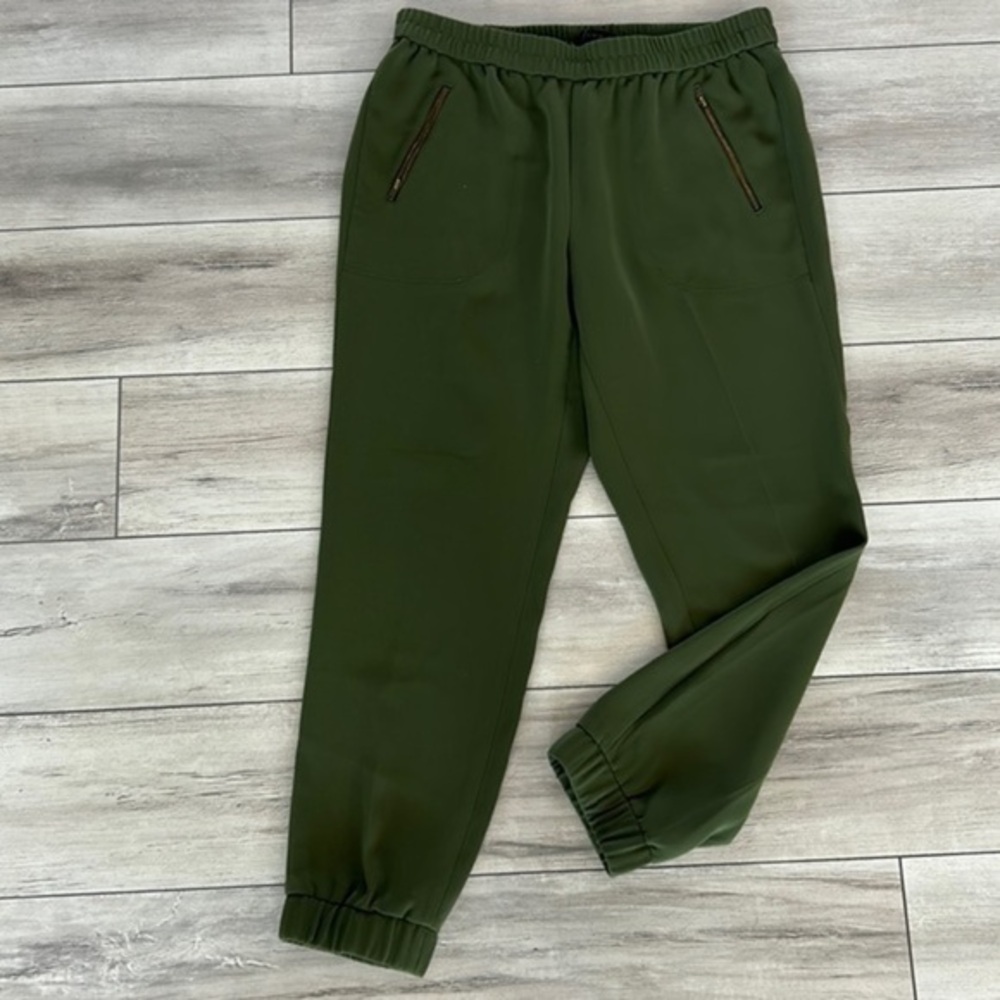 J. Crew Turner joggers size 6 army green